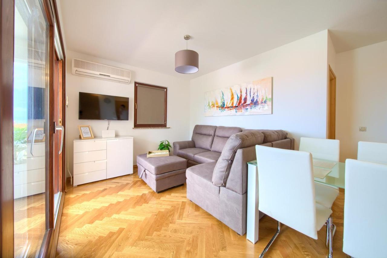 Apartment Jadran Malinska Εξωτερικό φωτογραφία